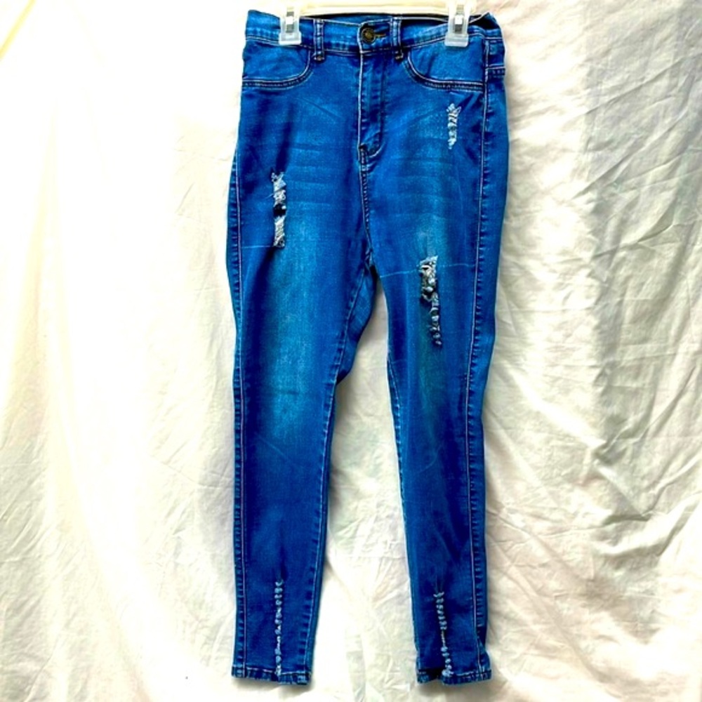 Special one high rise faded/distressed jeans ladies sz 7